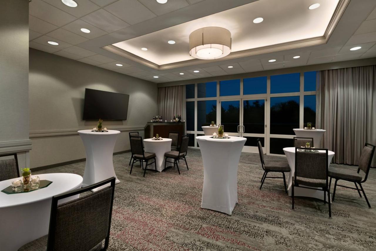 Courtyard By Marriott Tysons Mclean Hotell Tysons Corner Exteriör bild