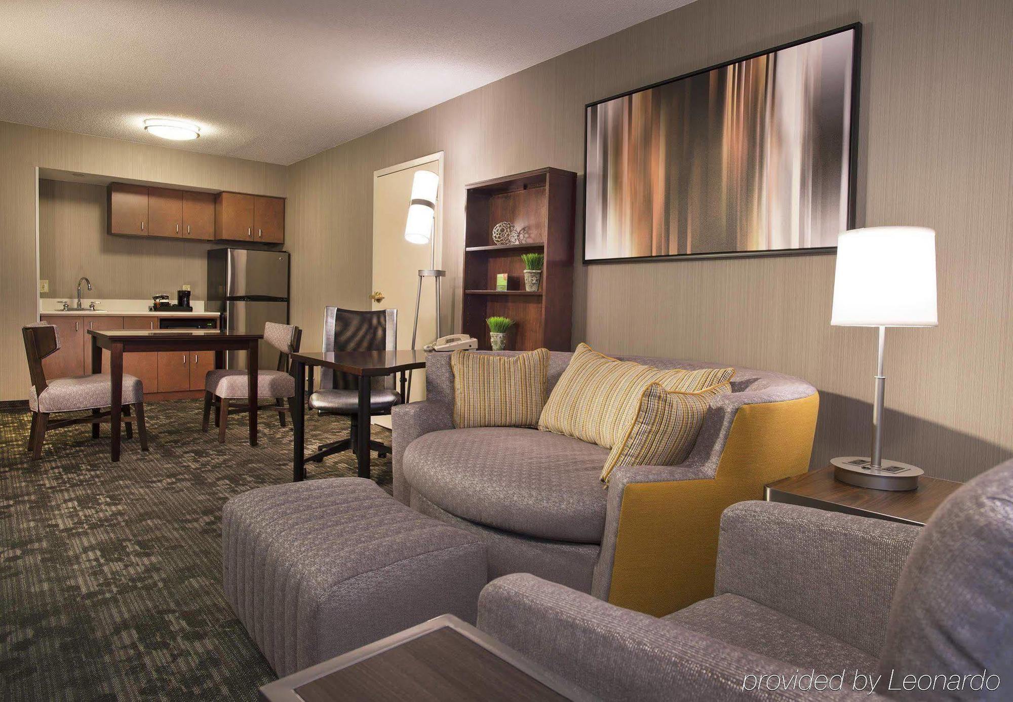 Courtyard By Marriott Tysons Mclean Hotell Tysons Corner Exteriör bild