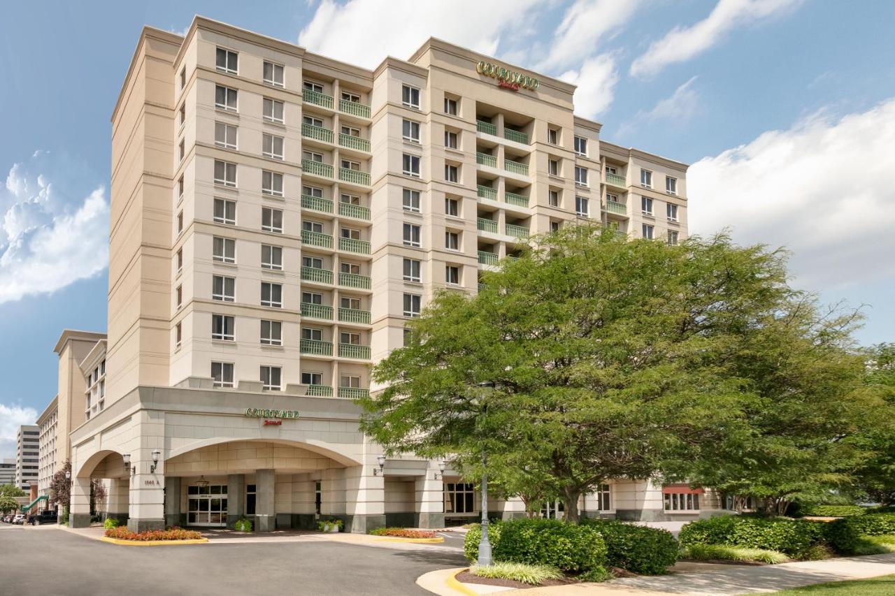 Courtyard By Marriott Tysons Mclean Hotell Tysons Corner Exteriör bild