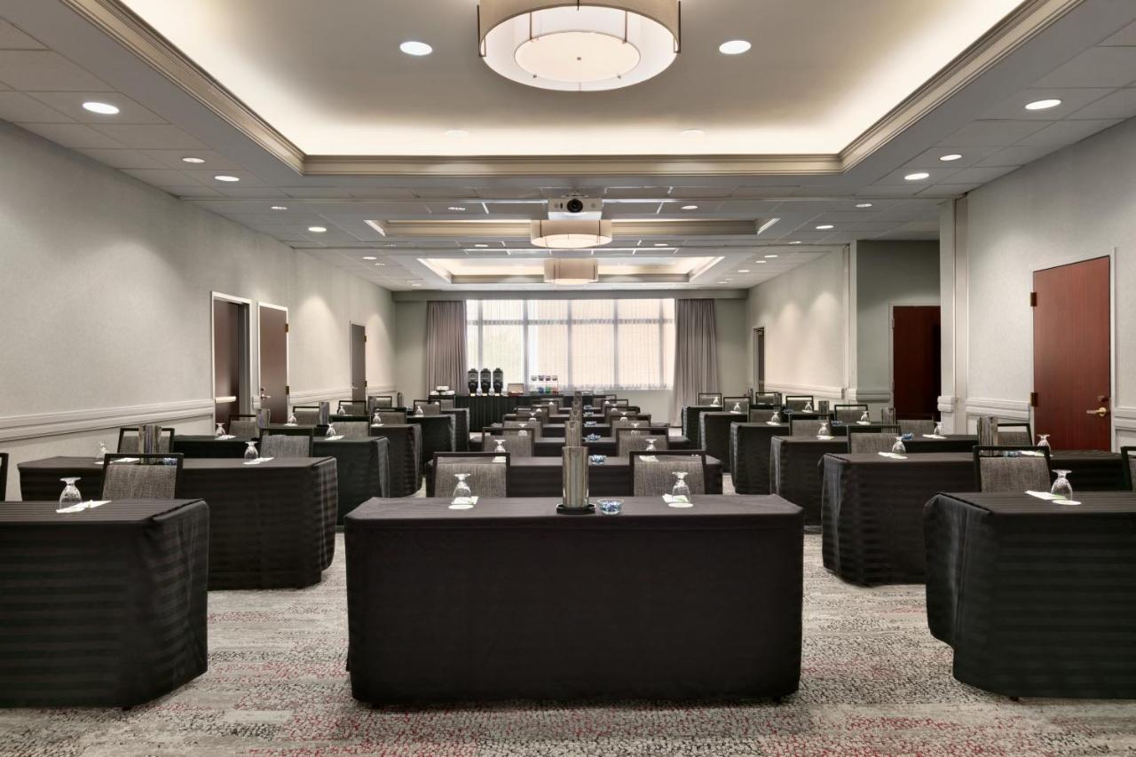 Courtyard By Marriott Tysons Mclean Hotell Tysons Corner Exteriör bild